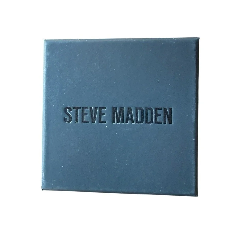 Steve Madden Rose Gold with Rhinestones Watch‎ NWT